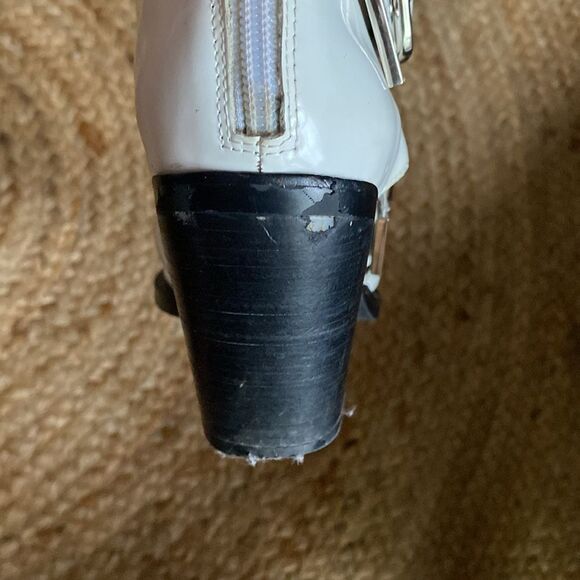 Jeffrey Campbell Caceres Boot - Picture 6 of 10